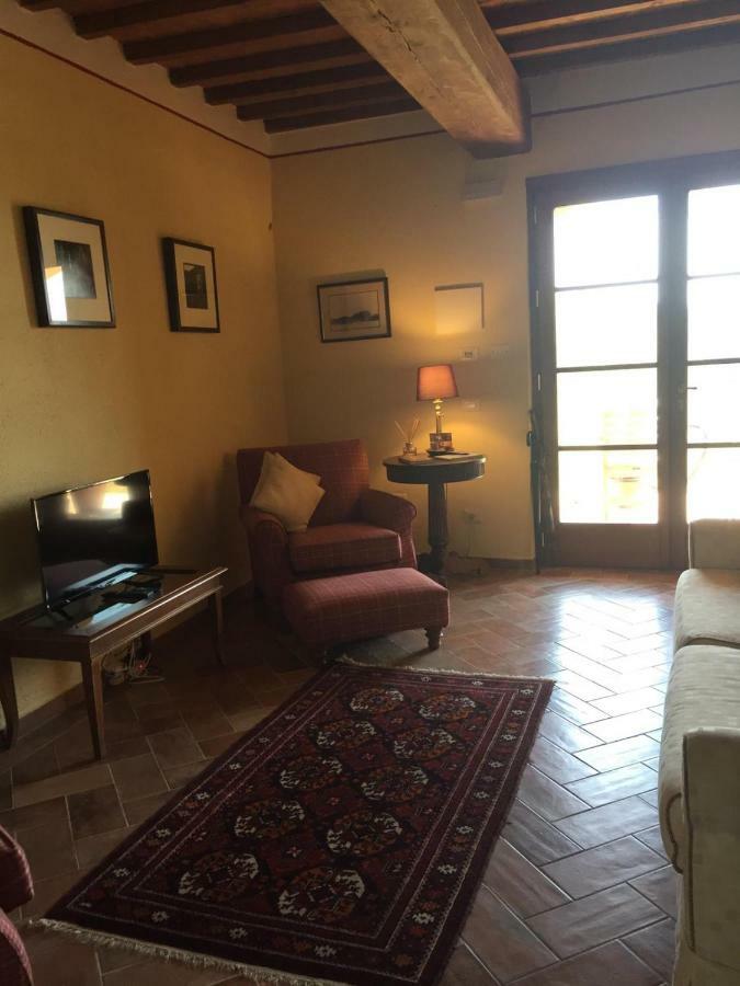 Podere Dell'alloro Apartment *